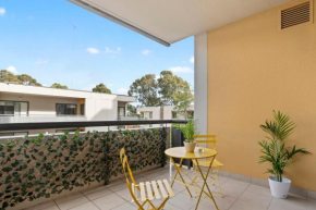 A Comfy & Cozy 2BR Apt Near Flemington Races